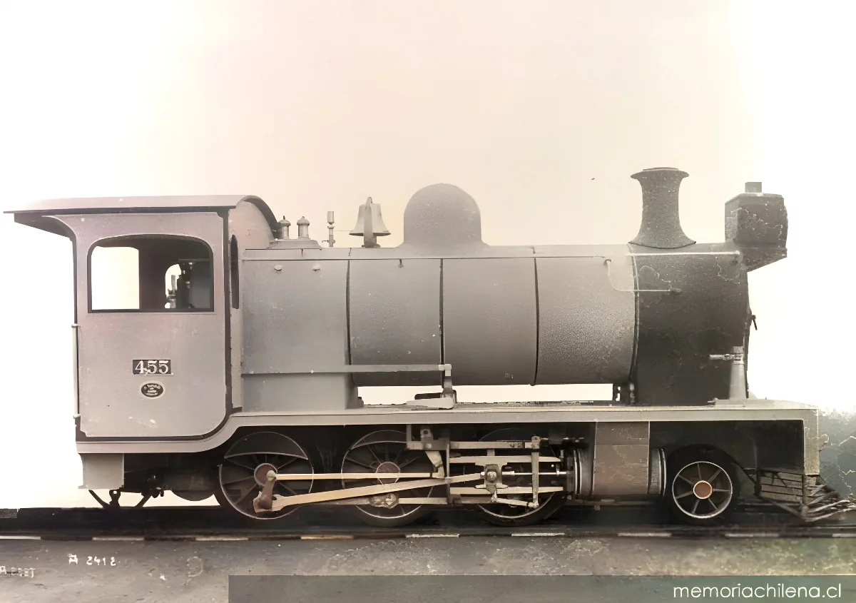 Locomotora a vapor, ferrocarril de Talca a Constitución, 1907 — 1907 | Chile de Ayer