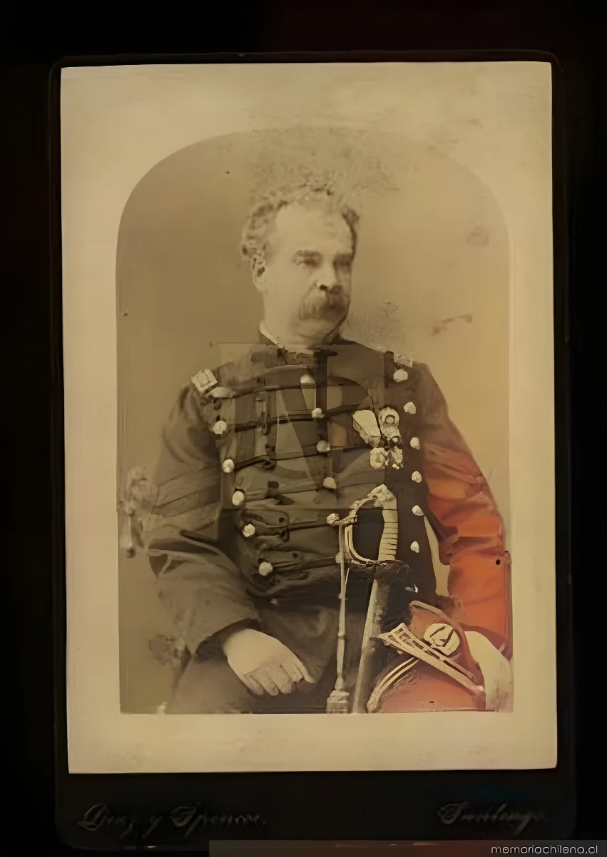 Martiniano Urriola, retrato de medio cuerpo con uniforme, hacia 1880 — 1880 | Chile de Ayer