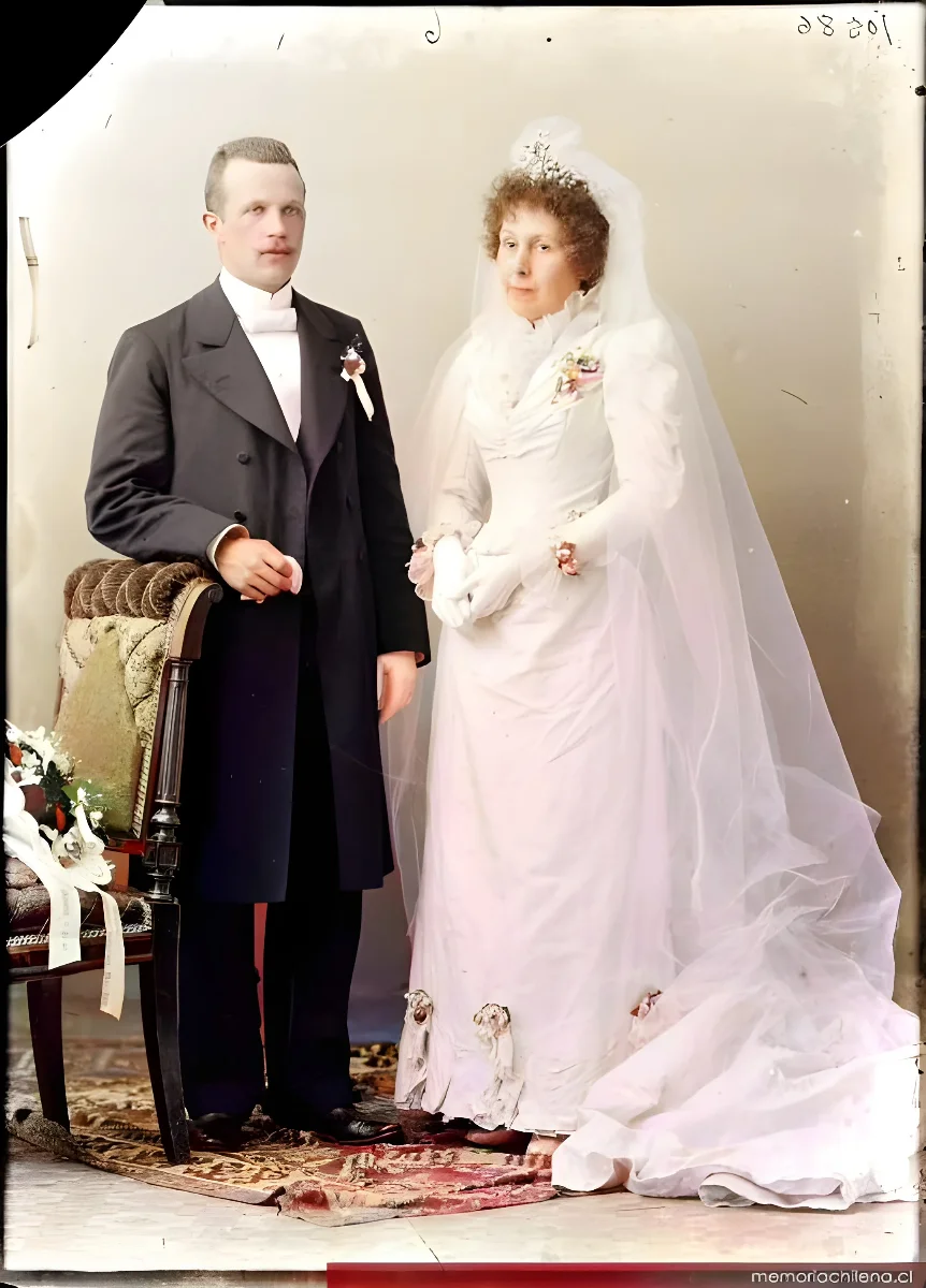 Pareja, hacia 1890 — 1890 | Chile de Ayer