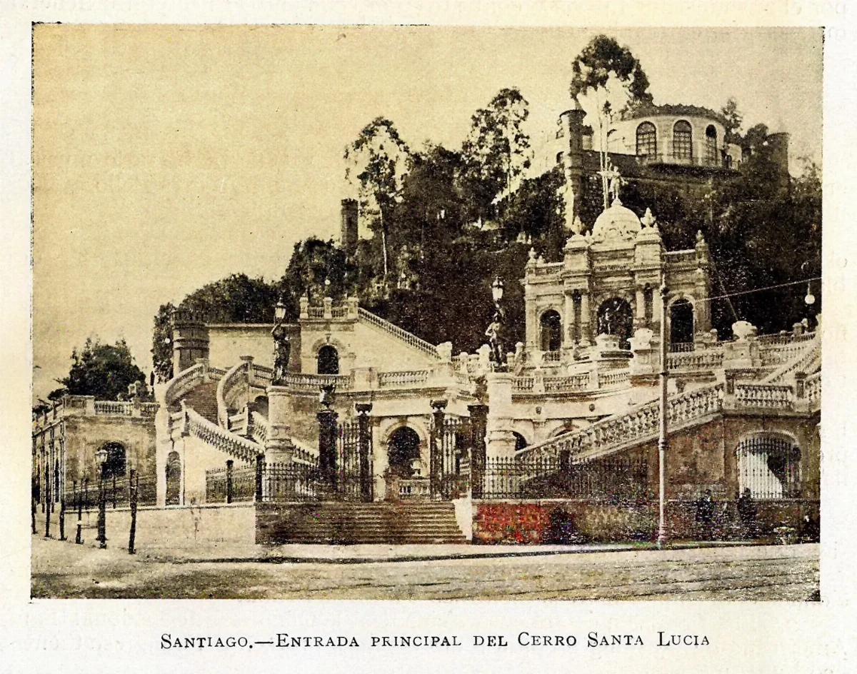 Entrada principal del Cerro Santa Lucía — 1910 | Chile de Ayer