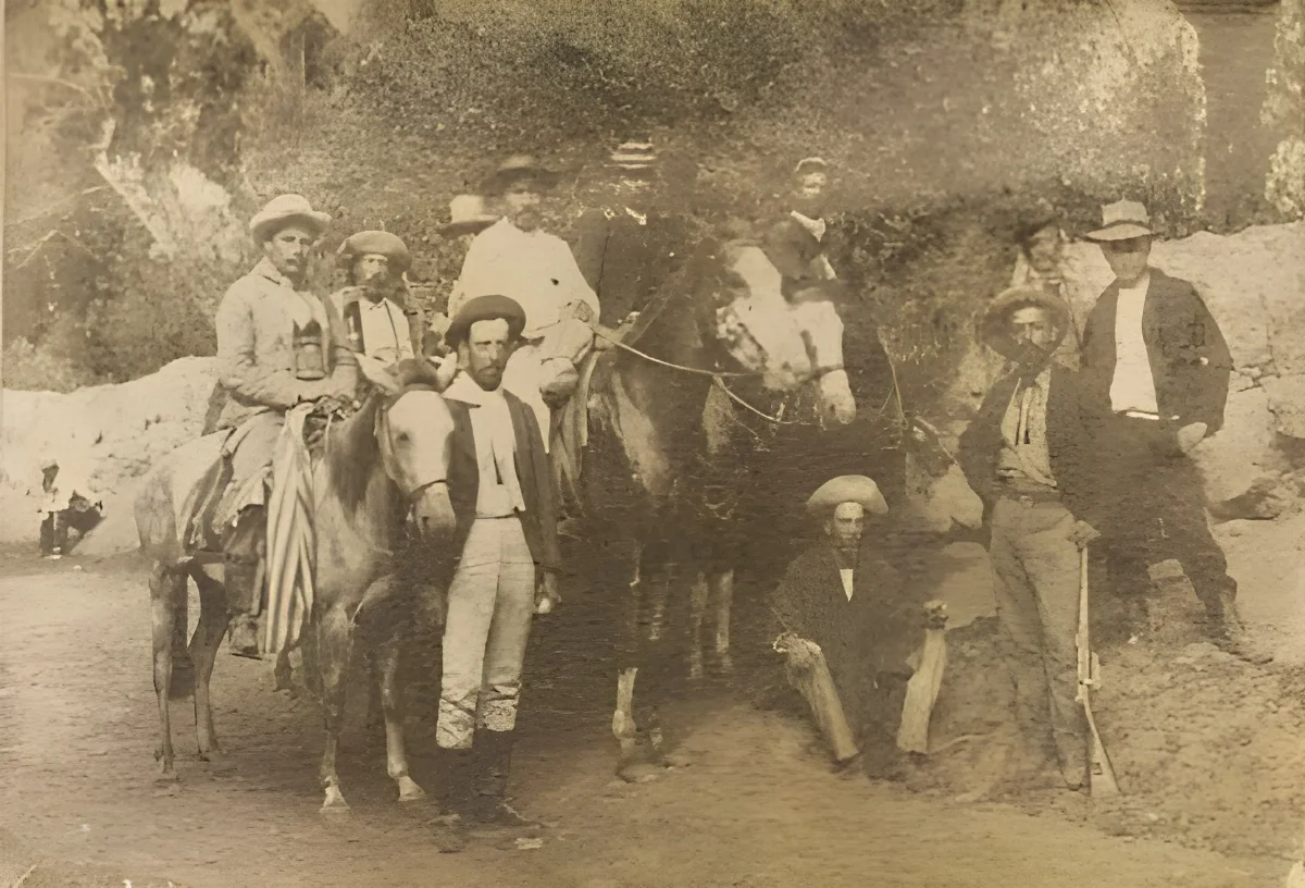 Arrieros, hacia 1900 — 1900 | Chile de Ayer