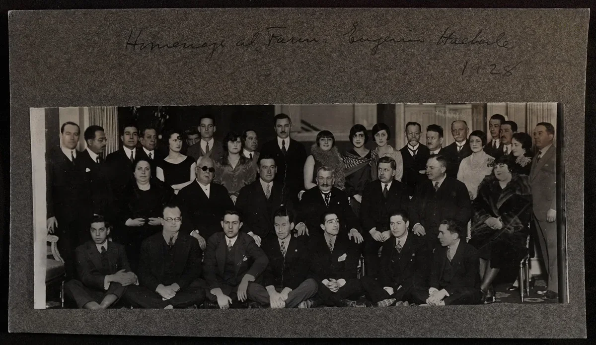 Homenaje al Farmacéutico Eugenio Haeberle 1928 — aprox. 1928 | Chile de Ayer