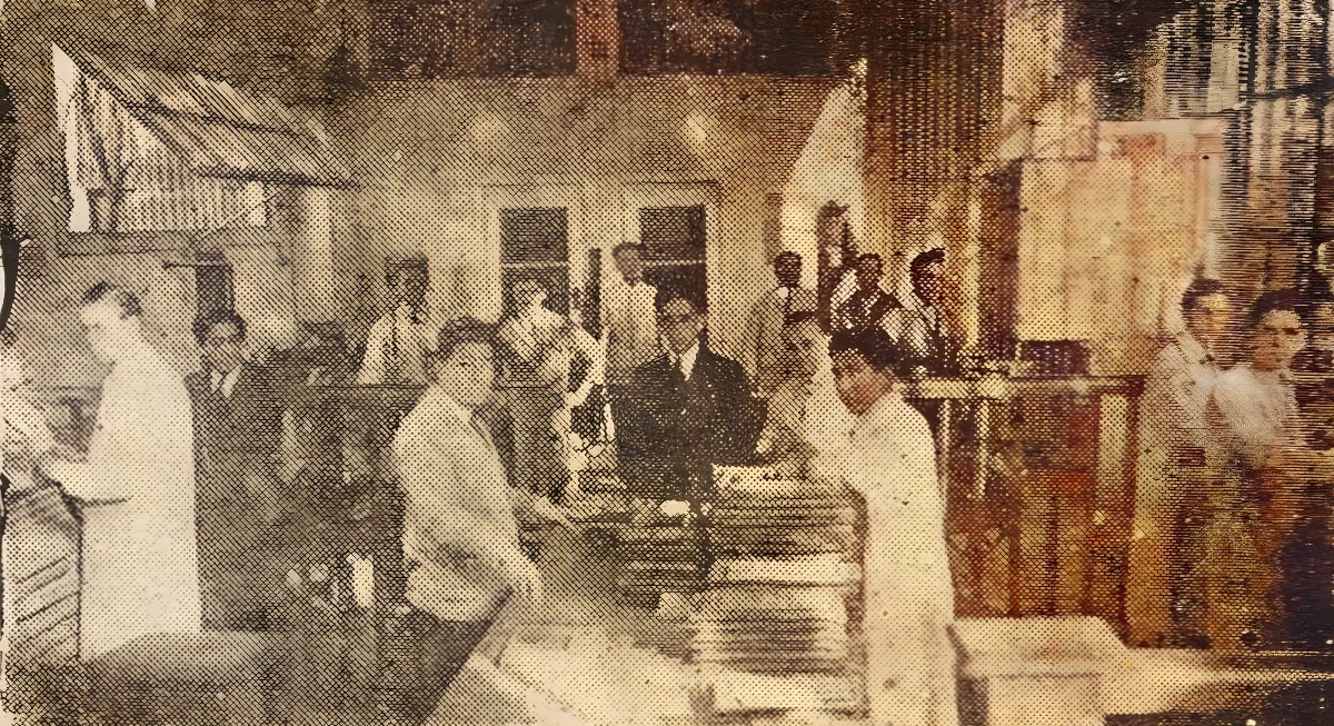Imprenta de los FF.CC., taller de monotipias, circa 1929 — aprox. 1929 | Chile de Ayer