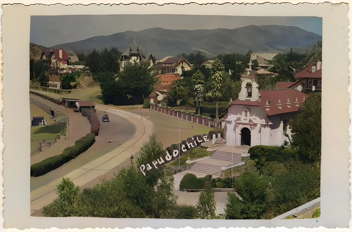 Vista de la ciudad de Papudo, hacia 1920 — 1920 | Chile de Ayer