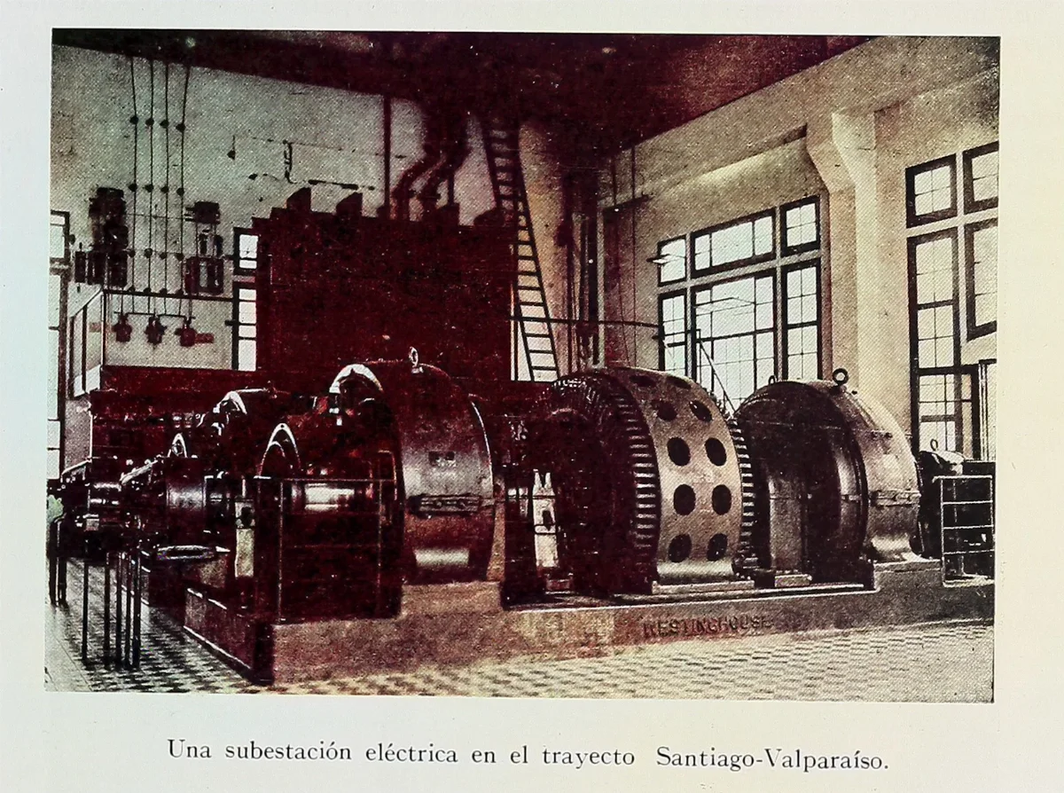 Una subestación eléctrica en el trayecto Santiago-Valparaíso — 1931 | Chile de Ayer