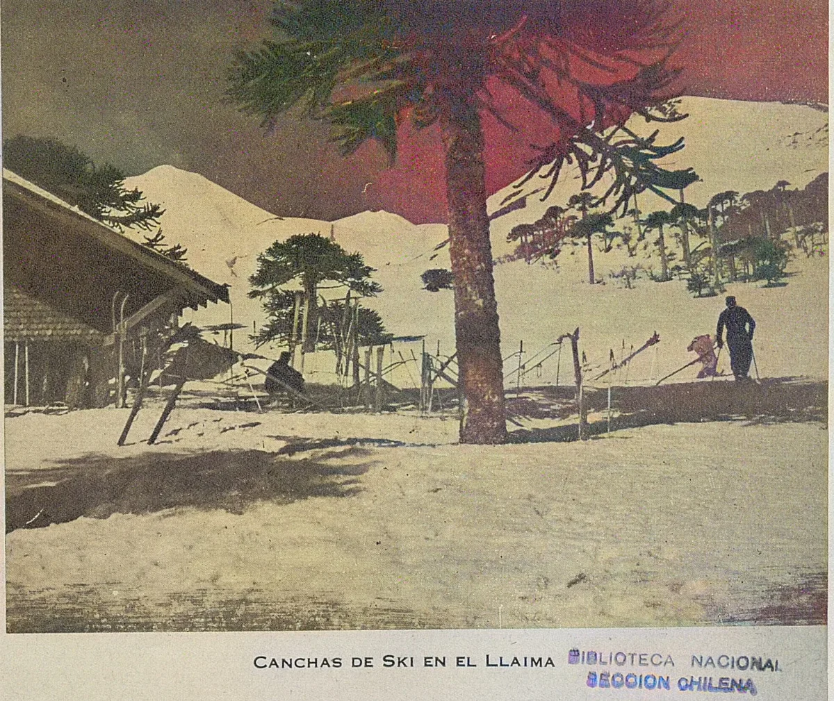 Canchas de esquí, Llaima, 1944 — 1944 | Chile de Ayer