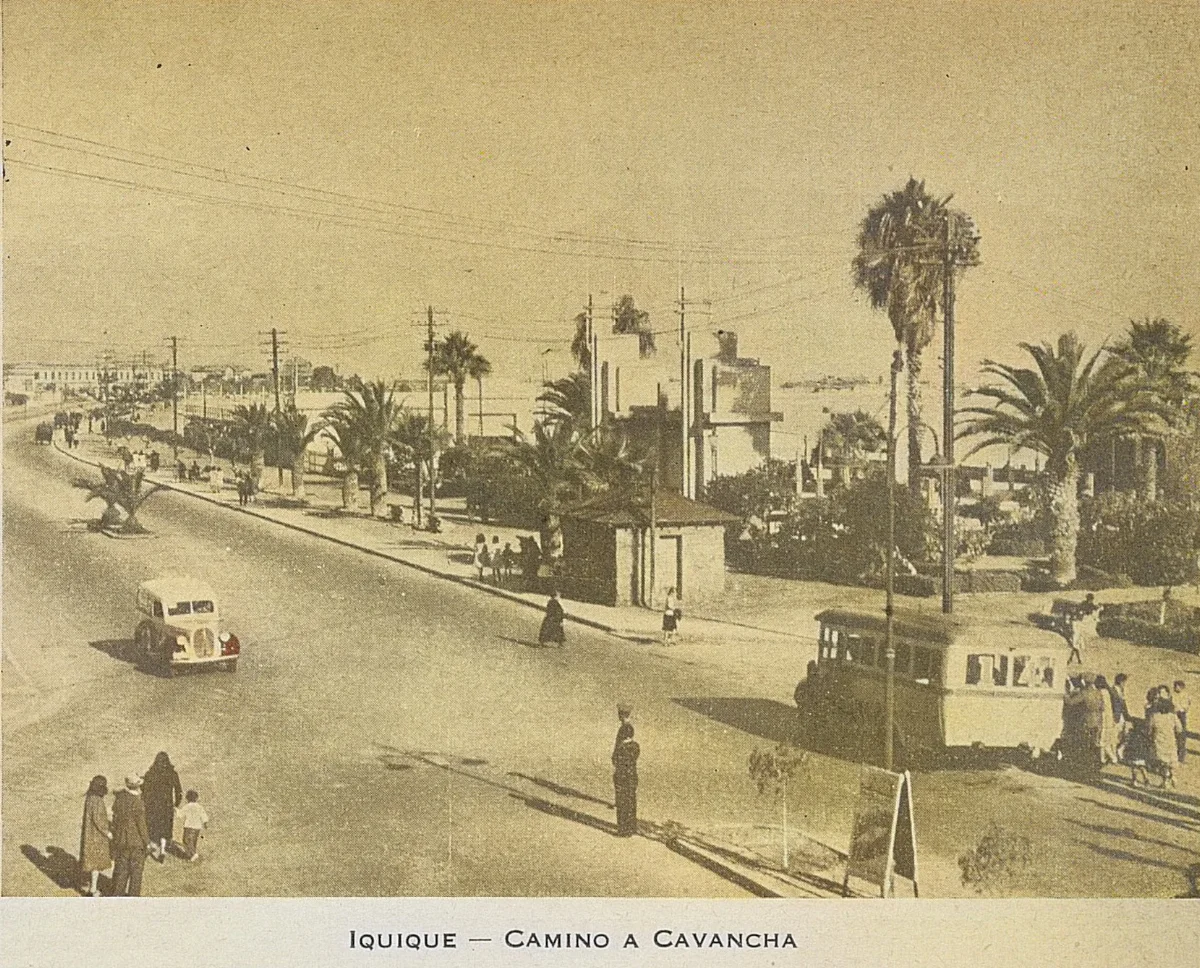 Iquique: camino a Cavancha, 1946 — 1946 | Chile de Ayer