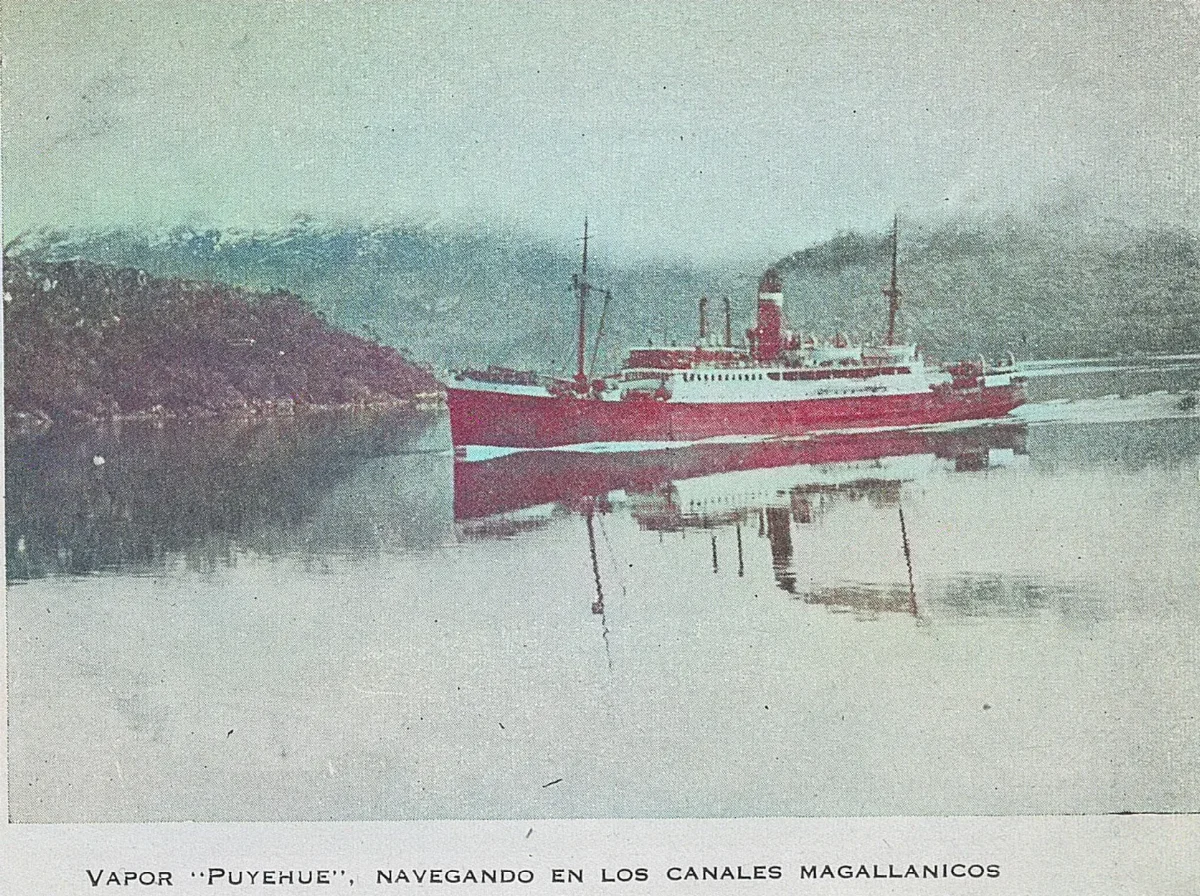 Vapor Puyehue: navegando en los canales magallánicos, 1948 — 1948 | Chile de Ayer