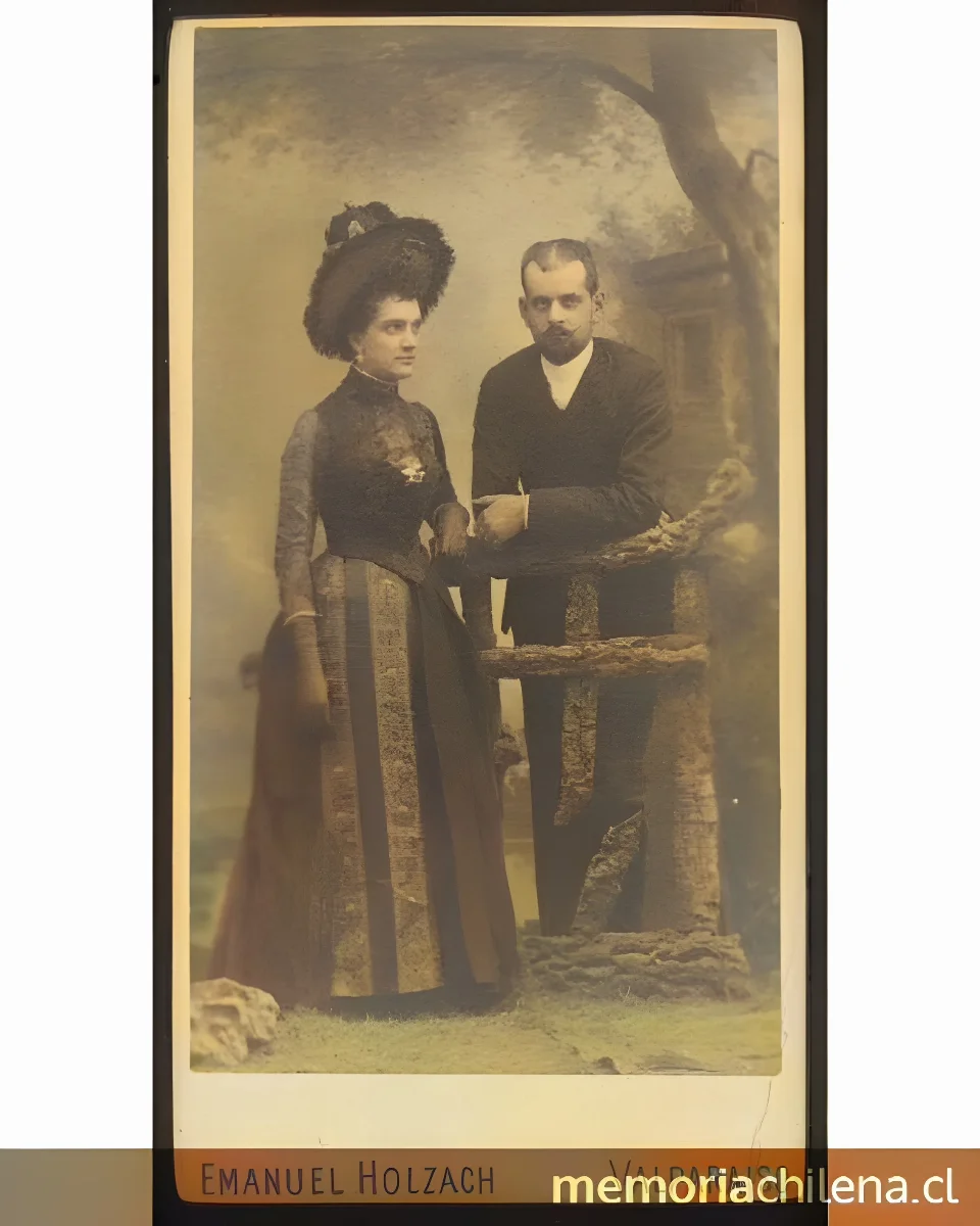 Emiliano Figueroa Larraín y señora — 1889 | Chile de Ayer
