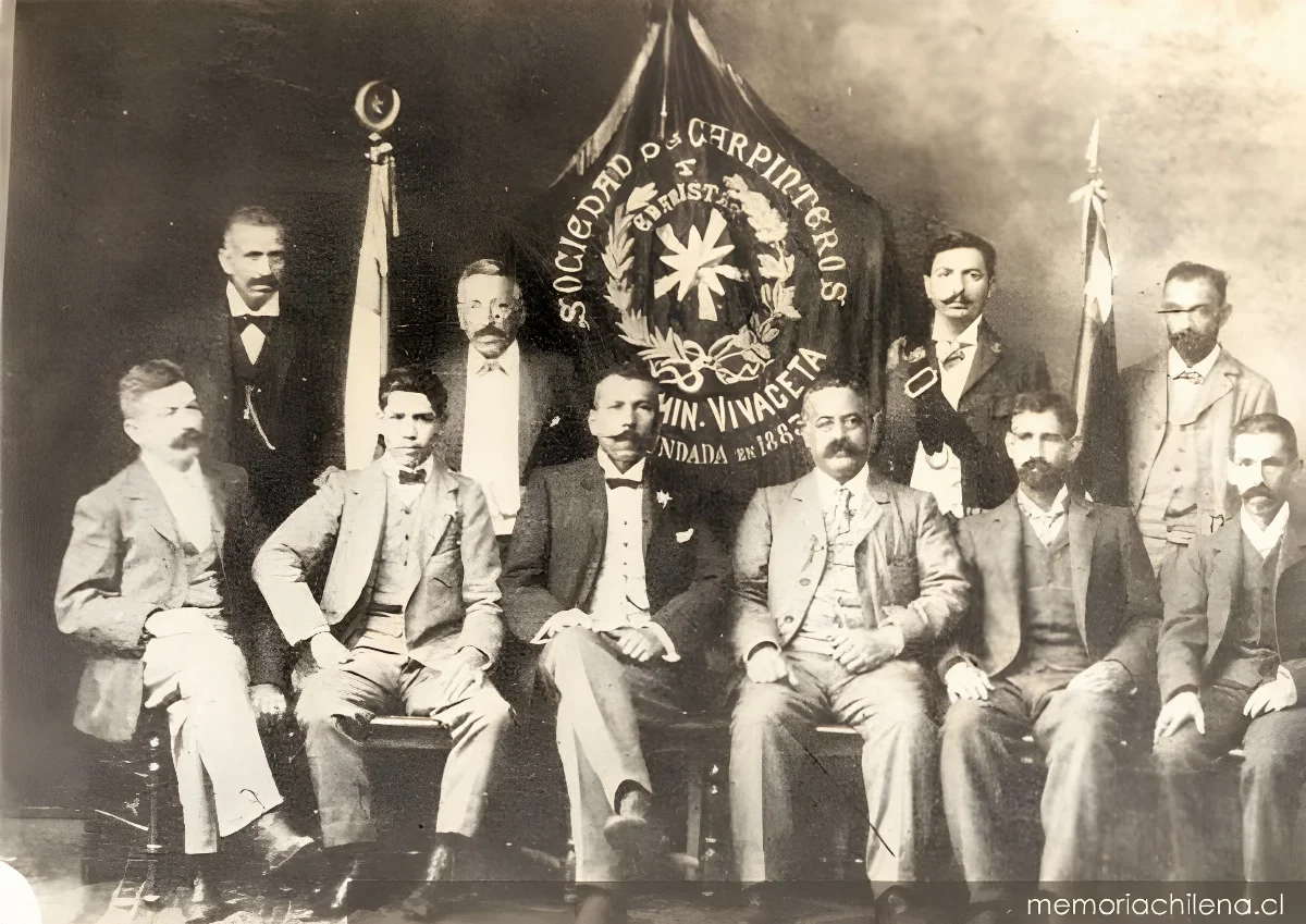 Sociedad de Socorros Mutuos Fermín Vivaceta, 1912 — 1912 | Chile de Ayer