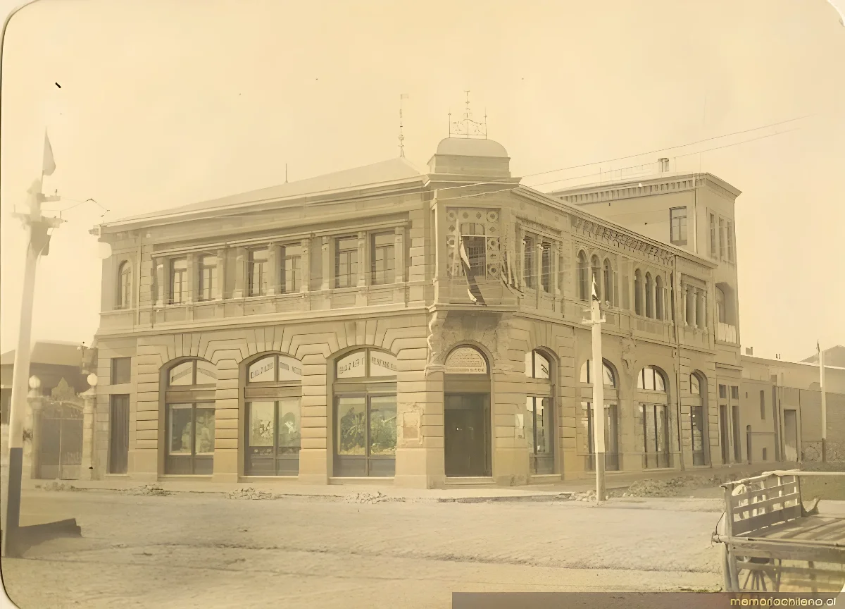 Palacio Ménendez de Punta Arenas, 1906 — 1906 | Chile de Ayer