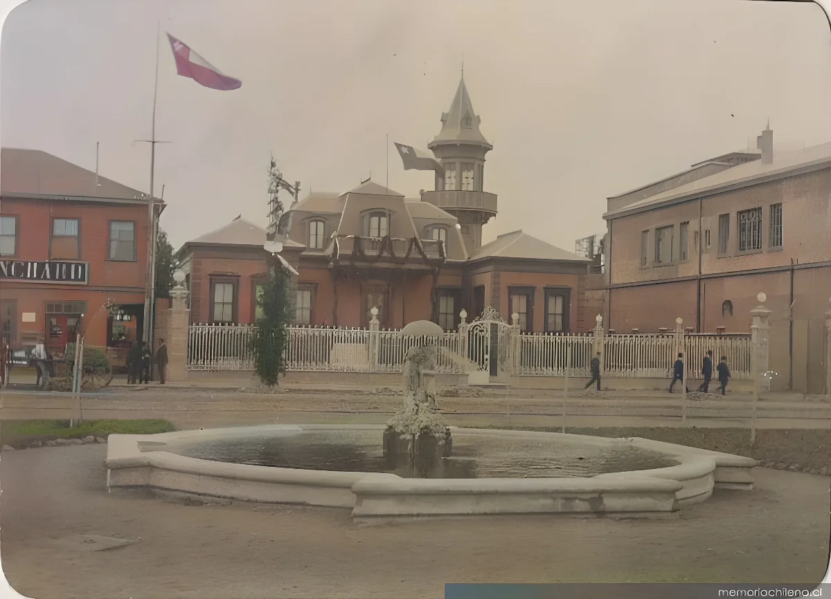 Plaza principal de Punta Arenas, 1906 — 1906 | Chile de Ayer