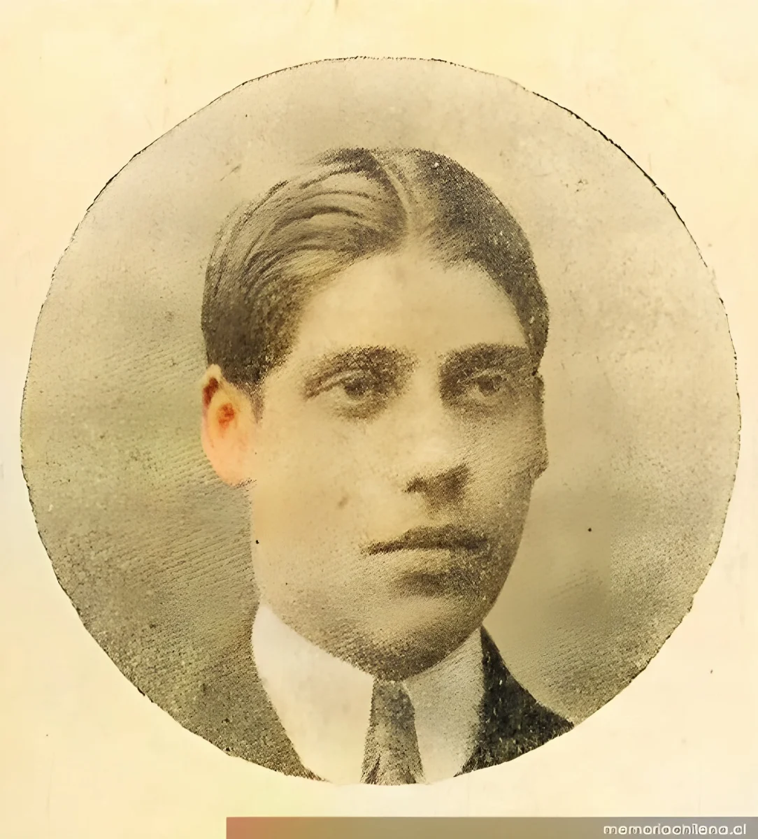 Evaristo Molina Herrera, hacia 1915 — 1915 | Chile de Ayer