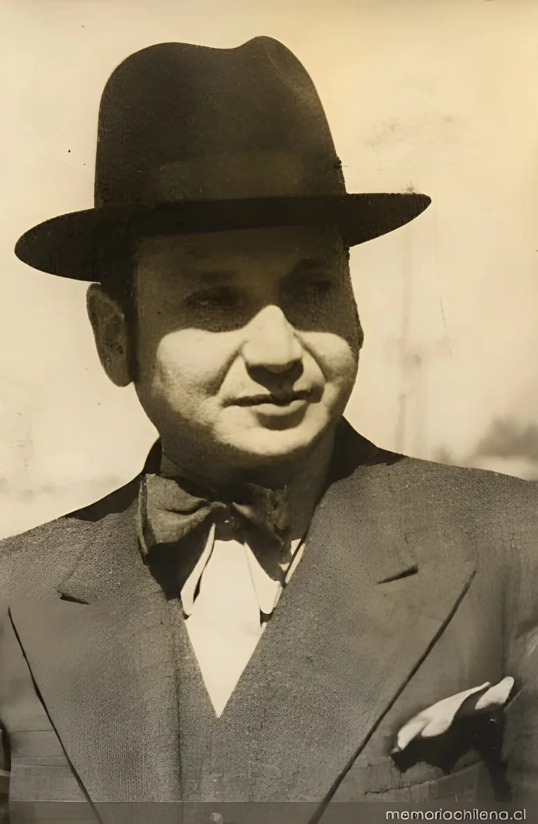 Juan Agustín Araya, hacia 1925 — 1925 | Chile de Ayer