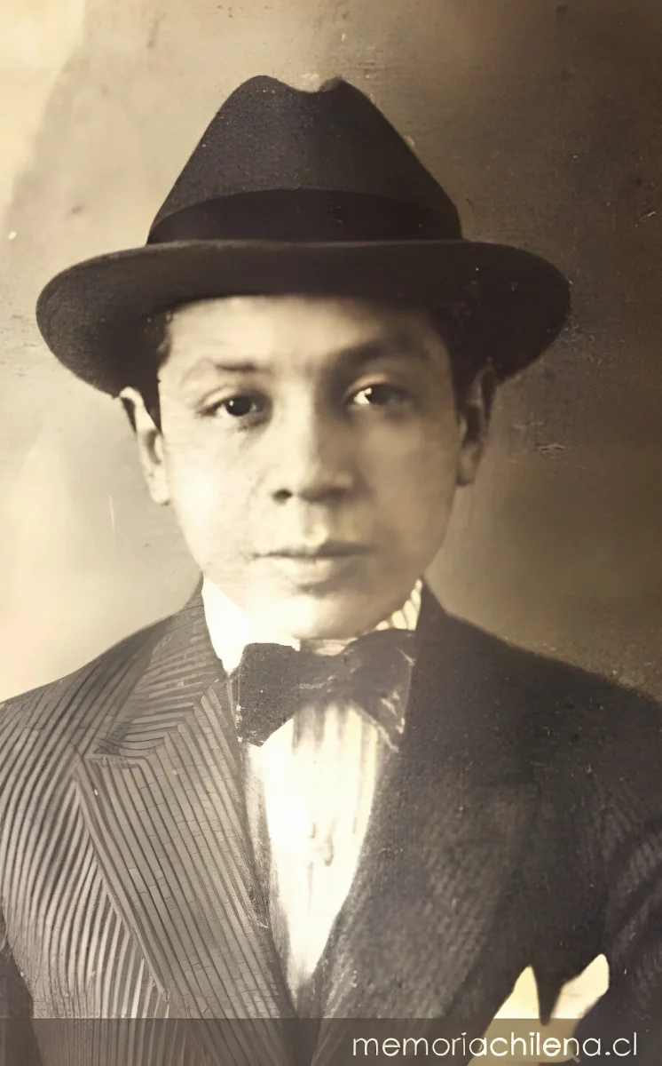 Rosamel del Valle, 1918 — 1918 | Chile de Ayer