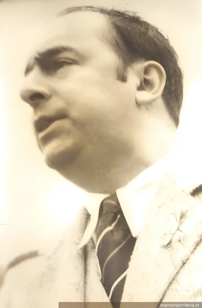 Pablo Neruda, 1930 — 1930 | Chile de Ayer