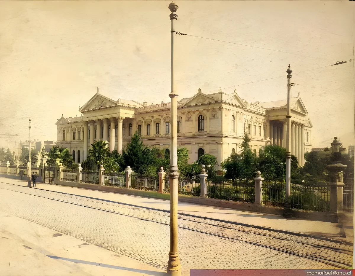 Edificio del Congreso Nacional, Santiago — 1920 | Chile de Ayer