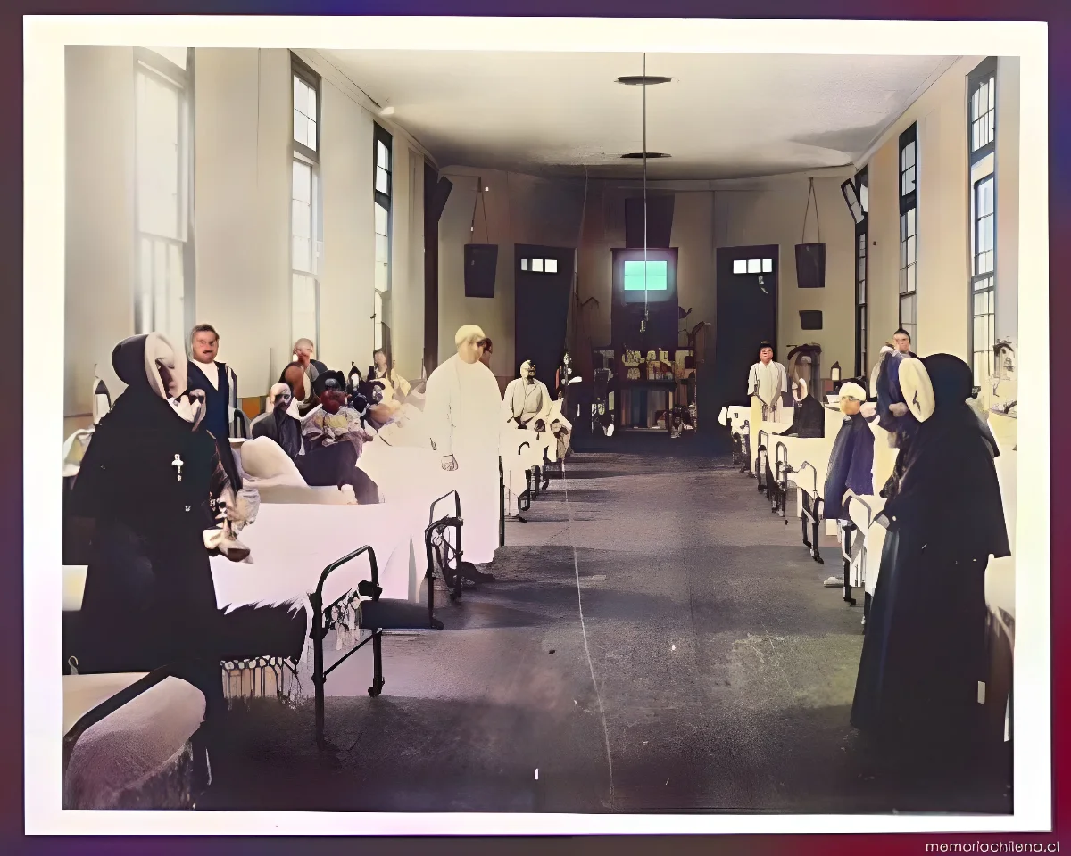 Sala de hospital atendida por la Congregación de la Providencia, hacia 1900 — 1900 | Chile de Ayer