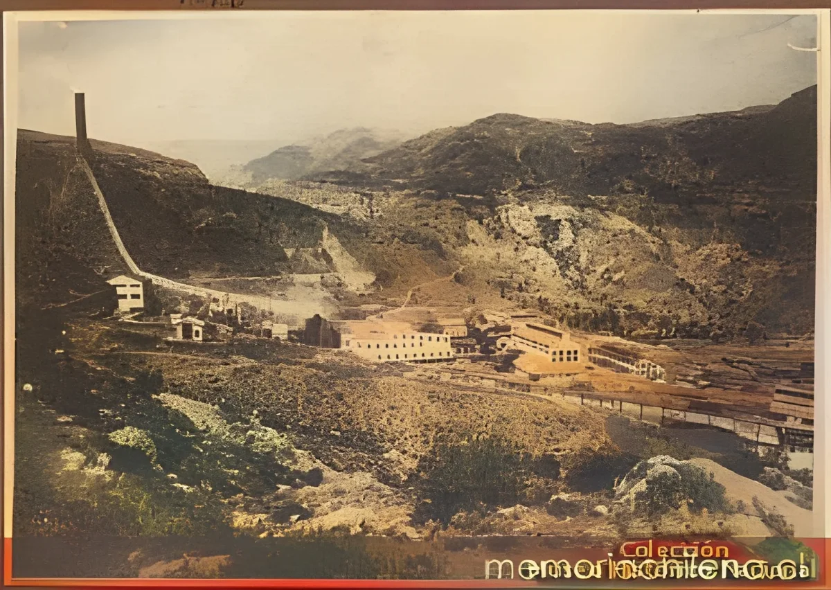 Fundición Caletones, del mineral El Teniente, Rancagua, hacia 1915 — 1915 | Chile de Ayer