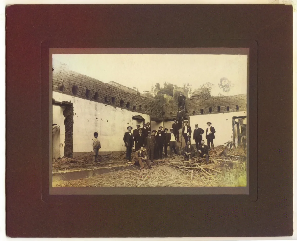 Demolición del monasterio o convento de Santa Clara — 1914 | Chile de Ayer