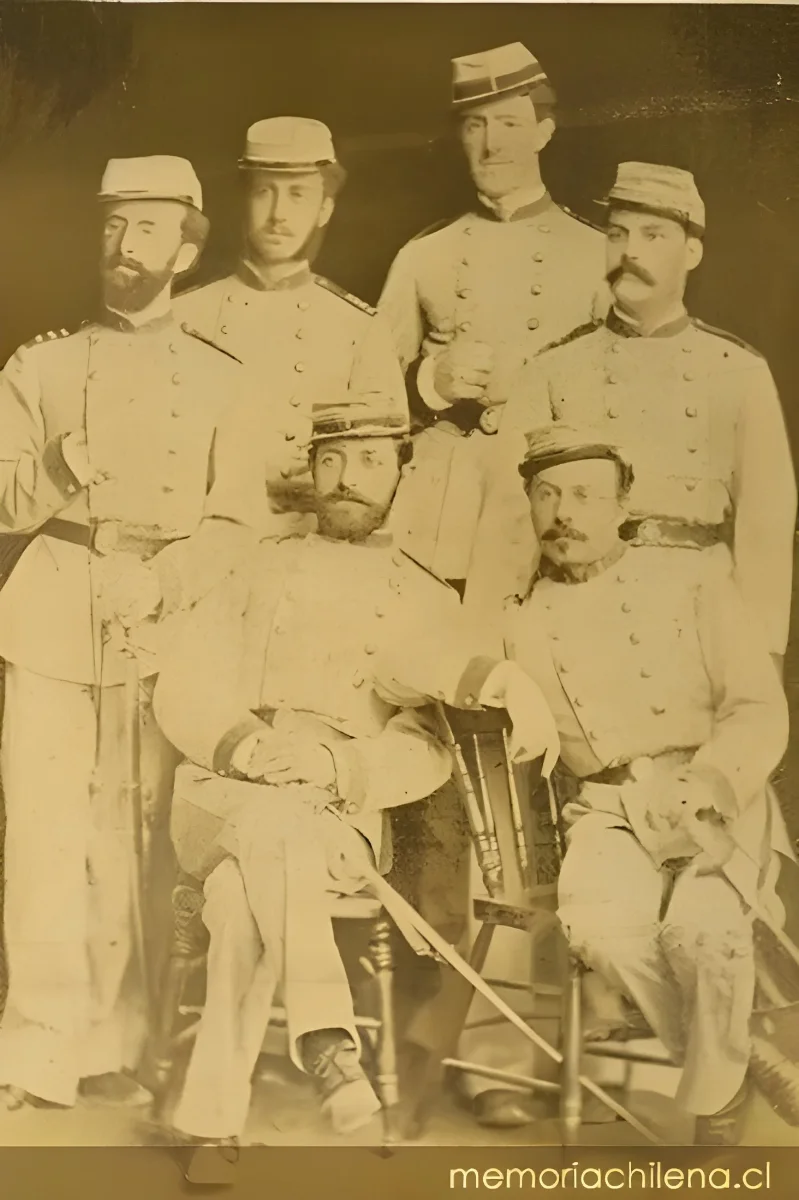 Oficiales chilenos de la Guerra del Pacífico, hacia 1880 — 1880 | Chile de Ayer