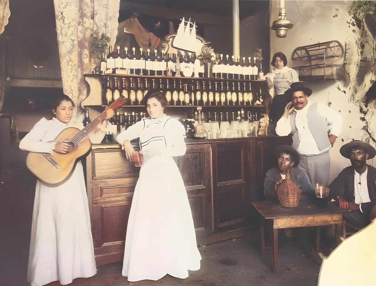 Antigua Cantina de Valparaíso. — aprox. 1890–1930 | Chile de Ayer