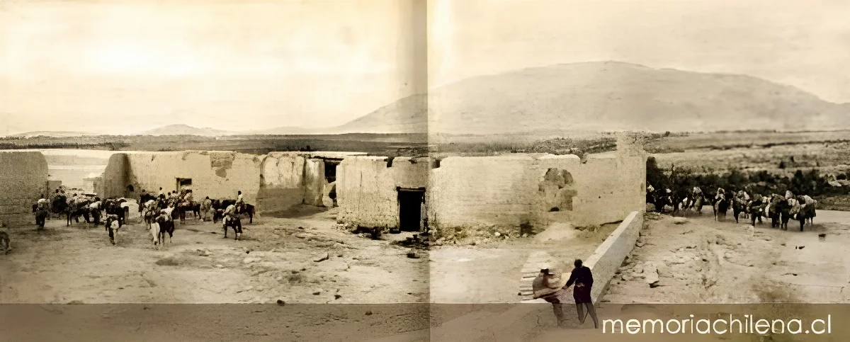Soldados chilenos del Regimiento Cazadores en el campo de batalla, hacia 1880 — 1880 | Chile de Ayer
