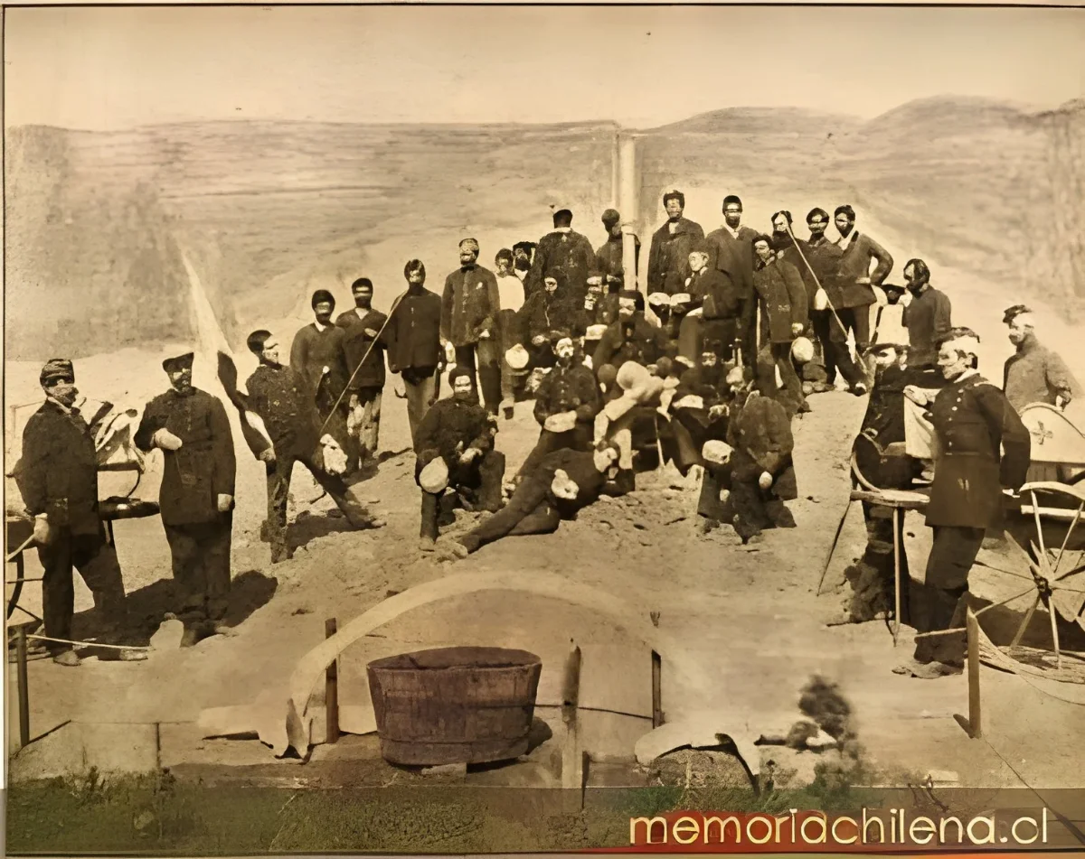 Militares en el campamento de Antofagasta, hacia 1880 — 1880 | Chile de Ayer