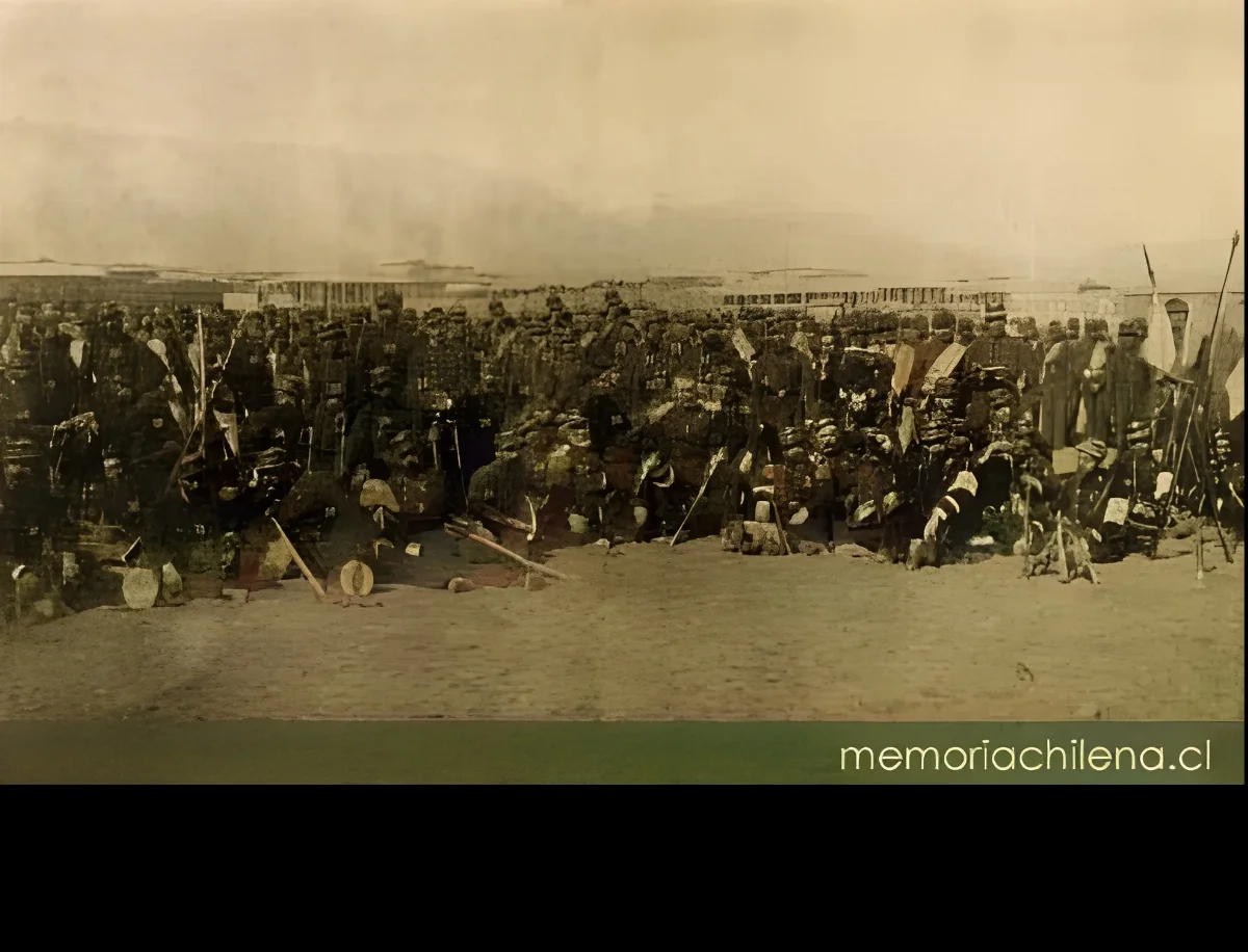 Oficiales del Regimiento de Línea Santiago, hacia 1880 — 1880 | Chile de Ayer