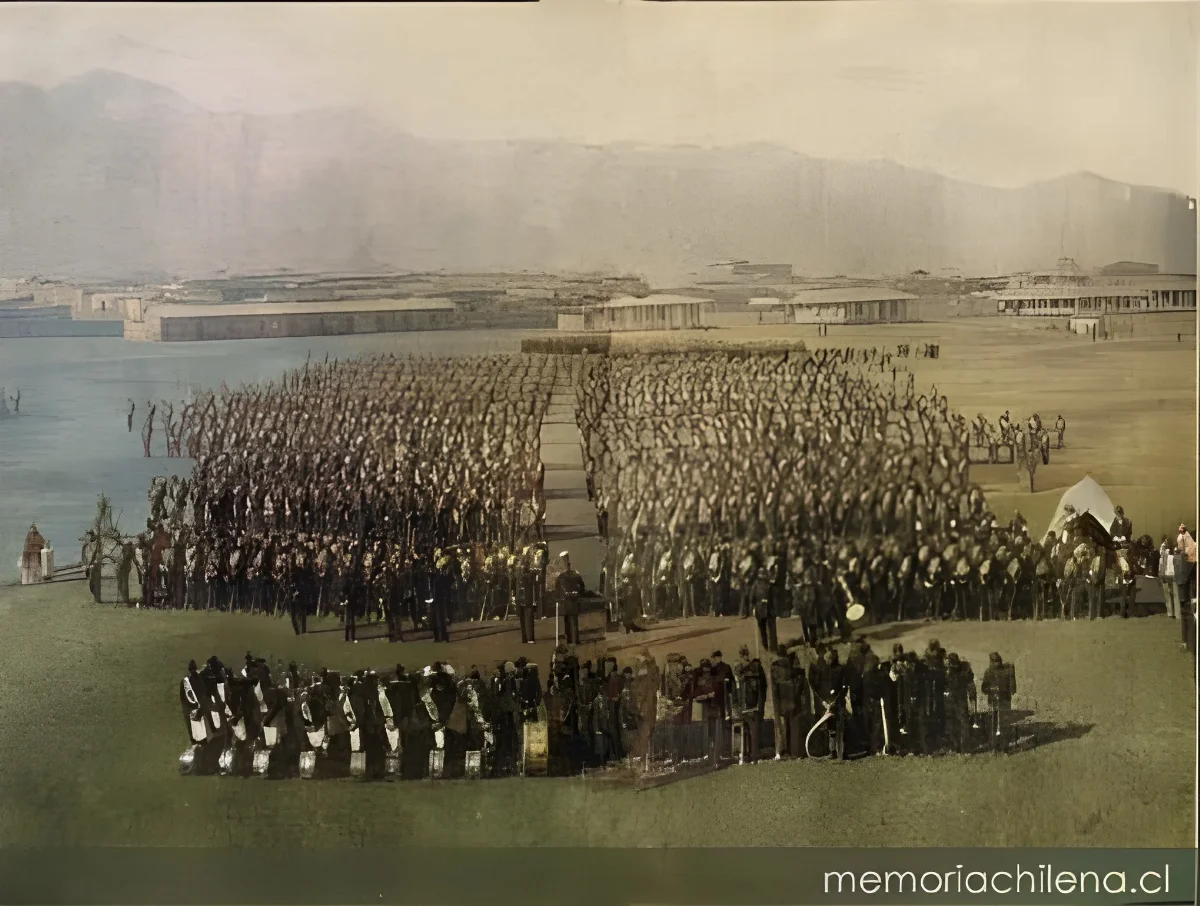 Regimiento Santiago N° 5 de Línea, en el campamento de Antofagasta, hacia 1880 — 1880 | Chile de Ayer