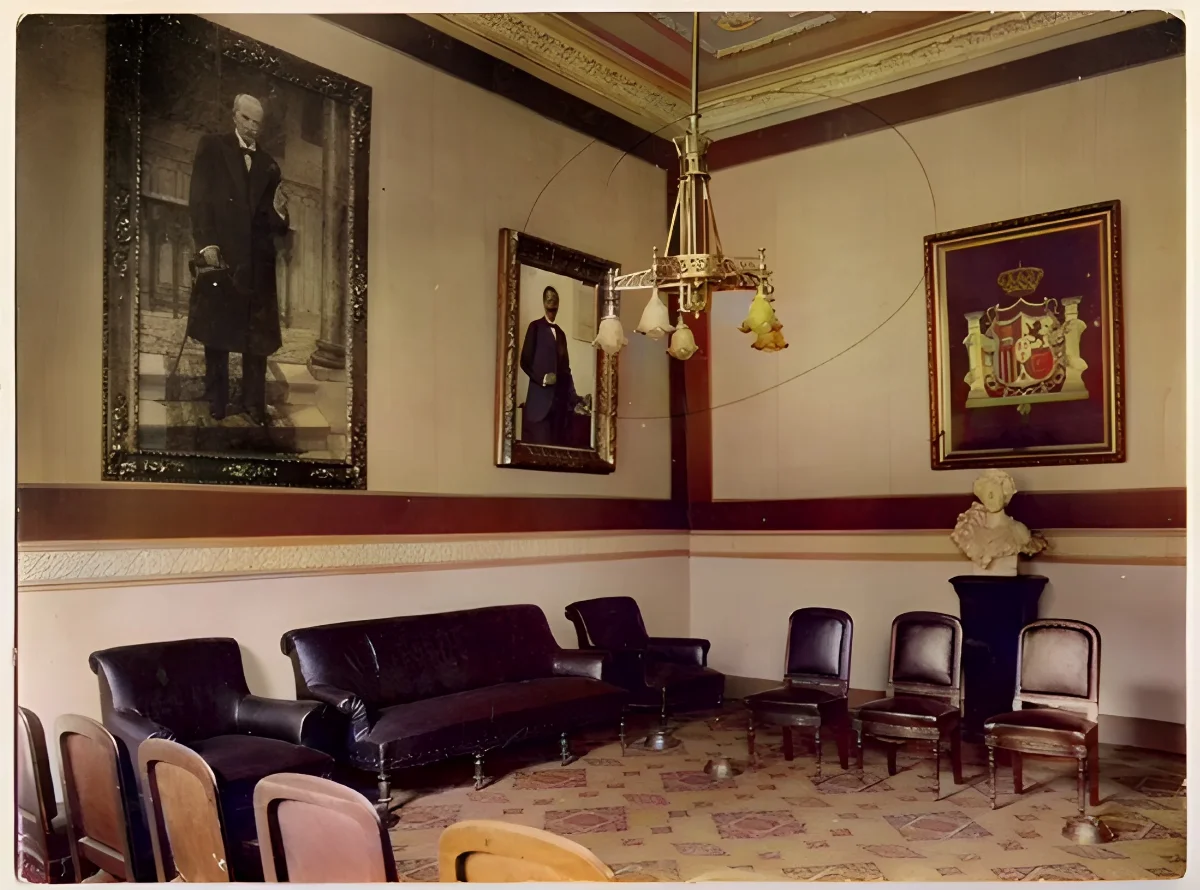 Interior Club Valparaíso — aprox. 1890–1930 | Chile de Ayer