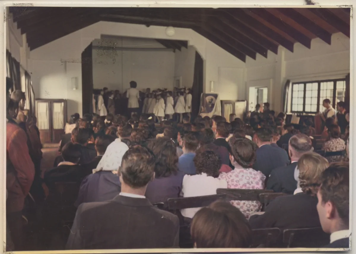Acto 21 de mayo en Escuela Particular Nº3 Rosa Squella, Hacienda San Vicente — Calle Larga — 1953 | Chile de Ayer