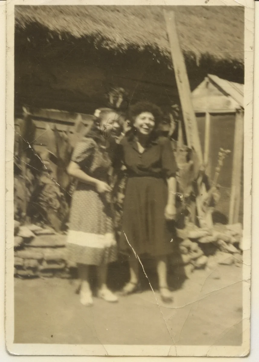 Amigas en Pocuro — Pocuro — 1933 | Chile de Ayer