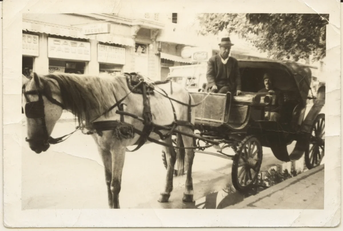 Coche Victoria — Los Andes — 1960 | Chile de Ayer