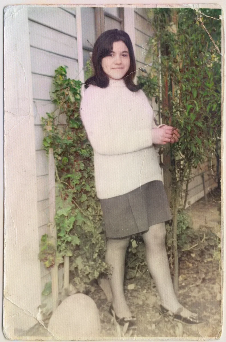 Anita María López Olivares en su casa — Calle Larga — 1967 | Chile de Ayer