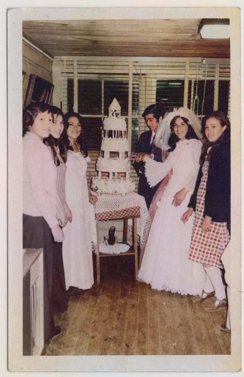 Matrimonio Patricia Ibaceta — Calle Larga — 1975 | Chile de Ayer
