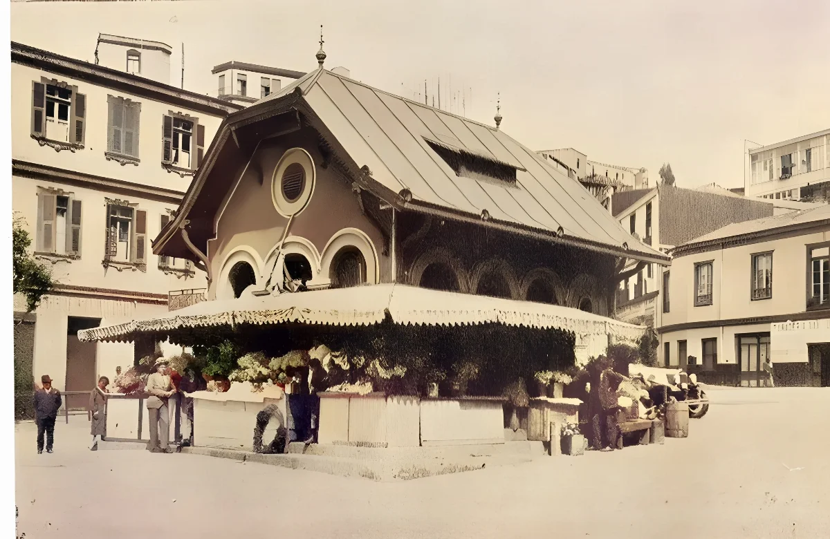 Pergola en la plazuela Ecuador, Valparaíso — aprox. 1890–1930 | Chile de Ayer