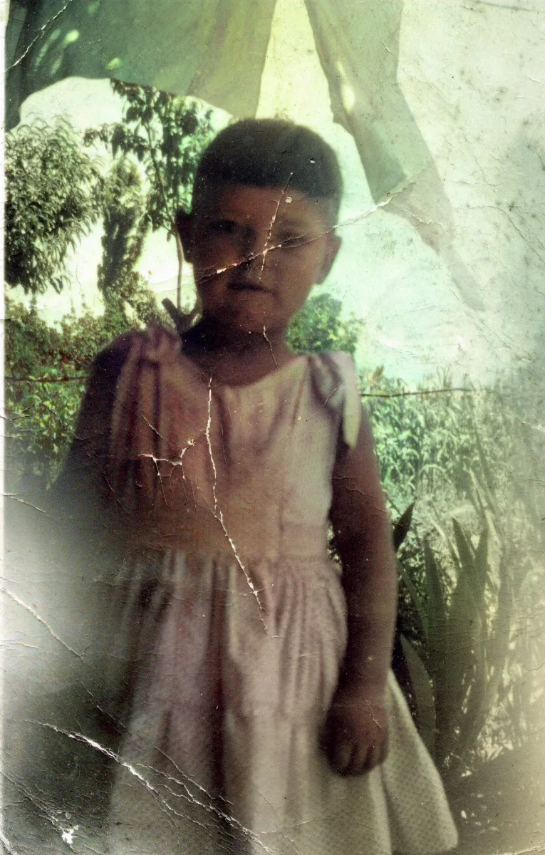 Niña — Calle Larga — aprox. 1960 | Chile de Ayer