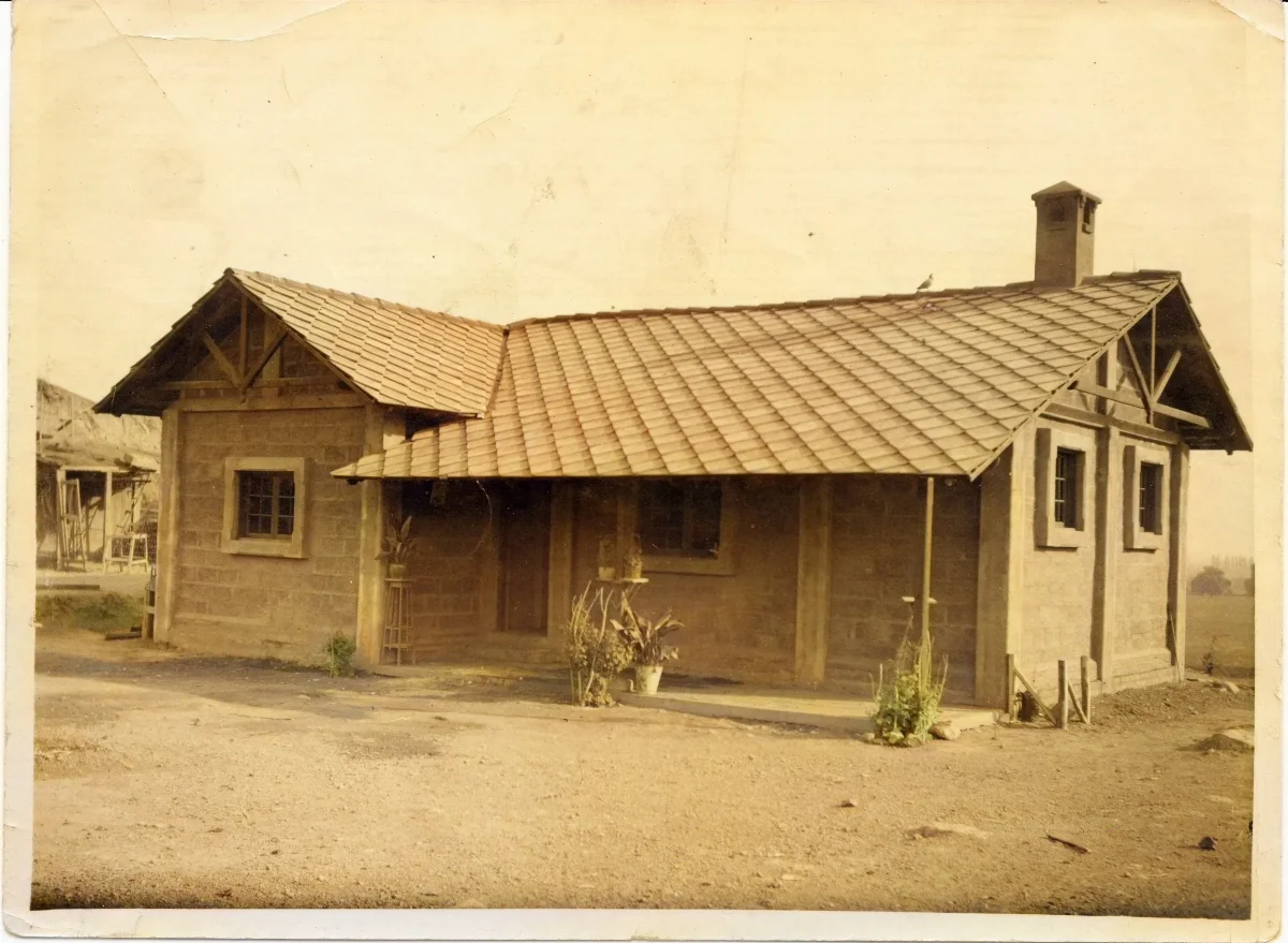 Casa Nº20 — Calle Larga — 1961 | Chile de Ayer