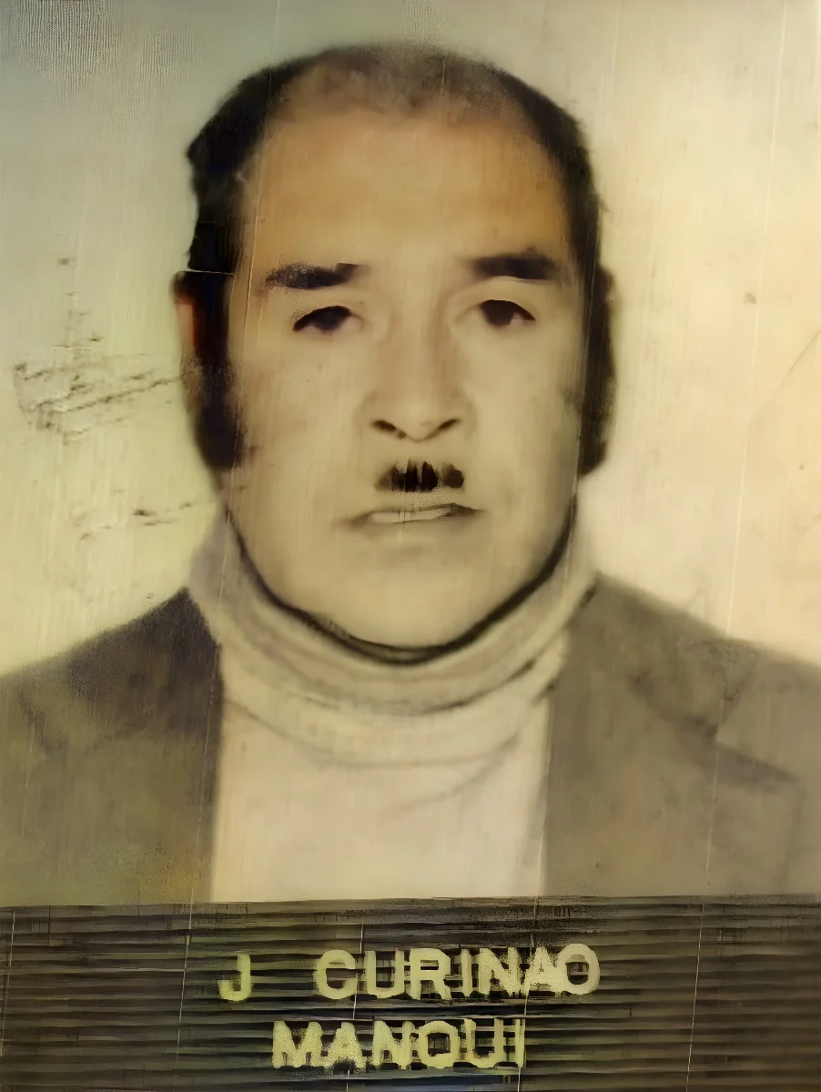 Retrato de Carnet — Caleta Tortel — aprox. 1981 | Chile de Ayer