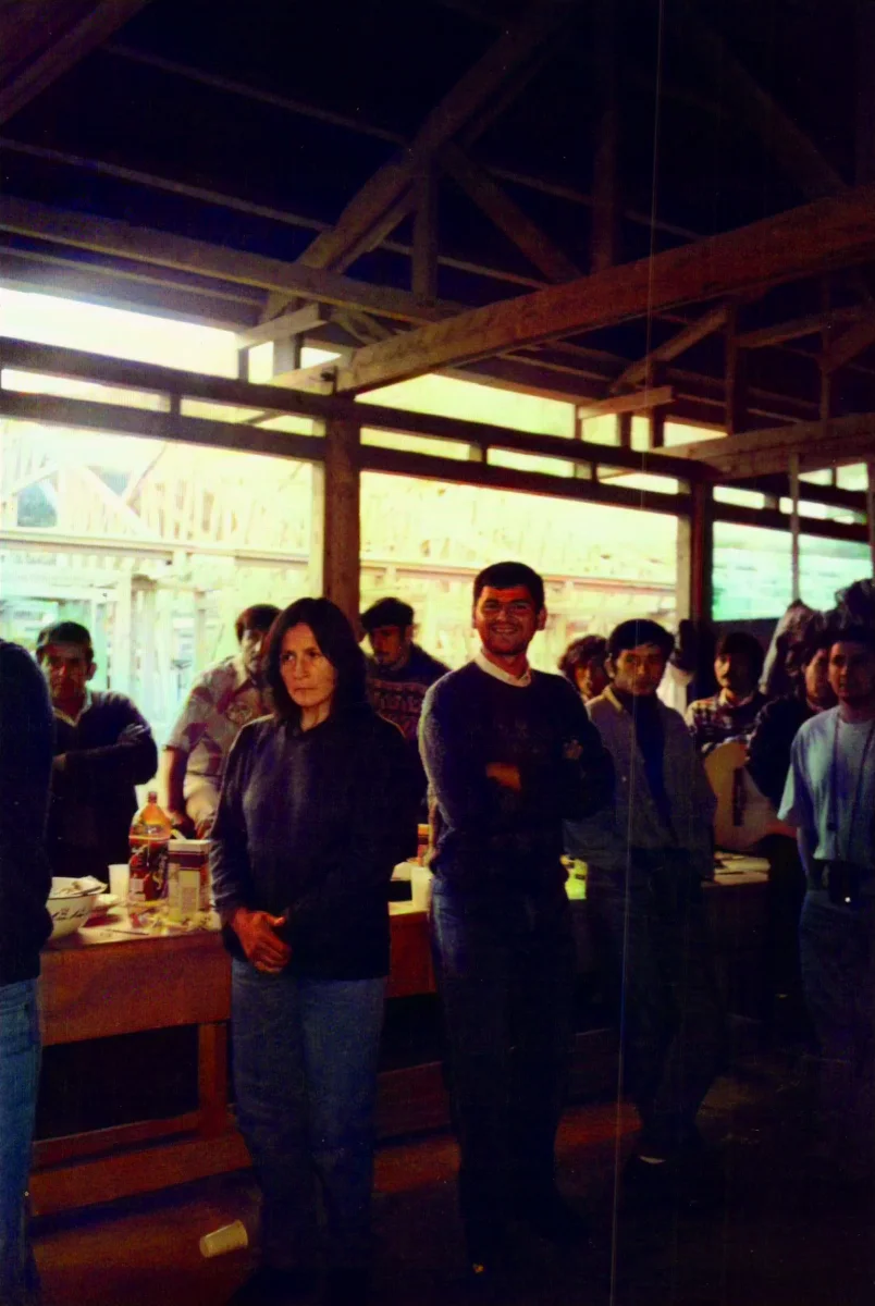 Tijerales Escuela — Caleta Tortel — 1996 | Chile de Ayer