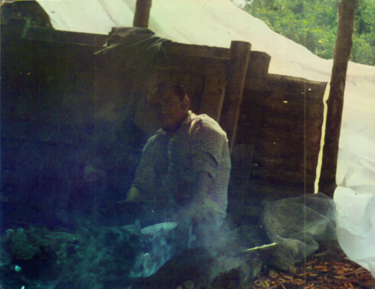 Parrillada — Caleta Tortel — 1991 | Chile de Ayer