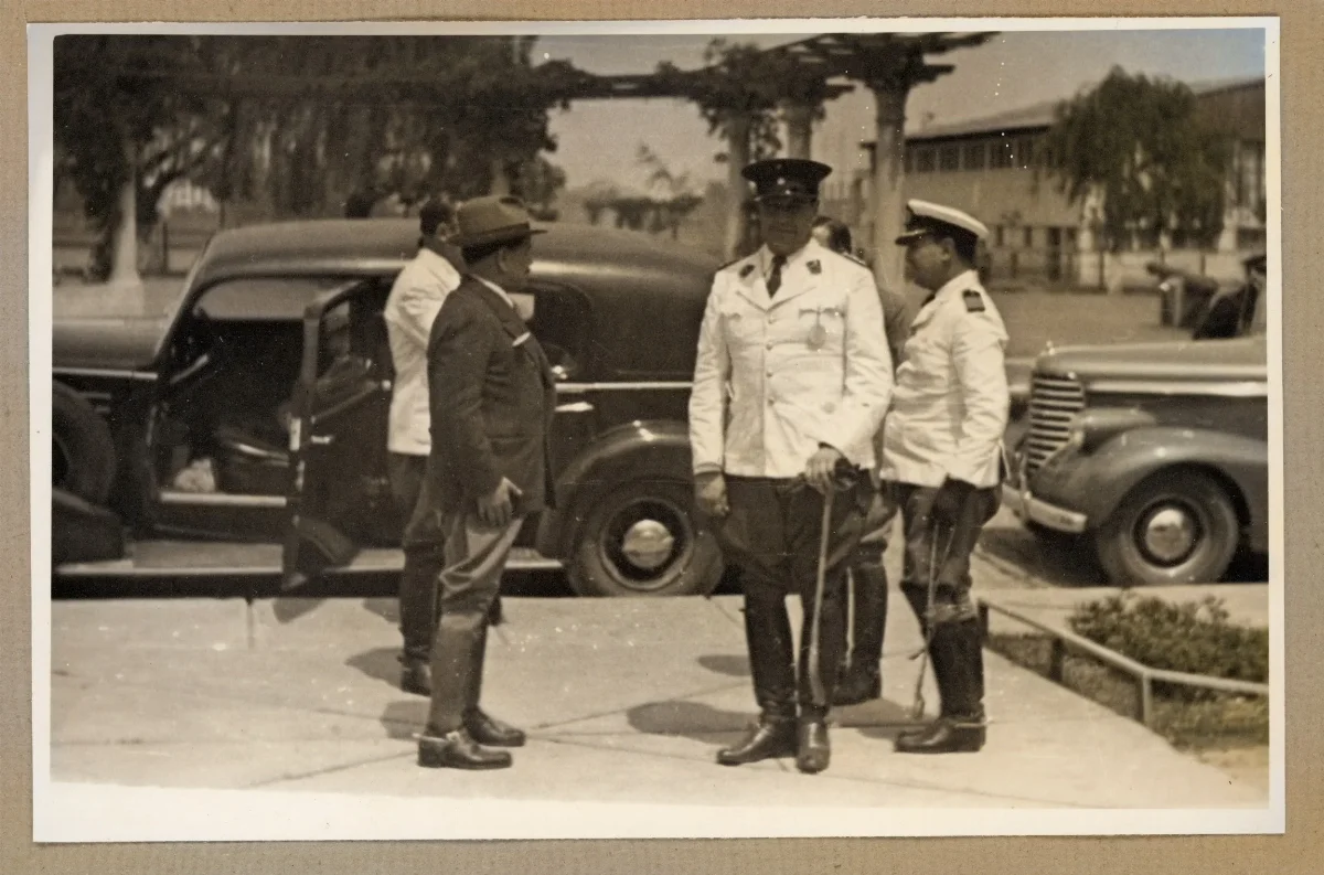 Presidente Pedro Aguirre Cerda en acto conmemorativo del Día de la Raza — 1939 | Chile de Ayer