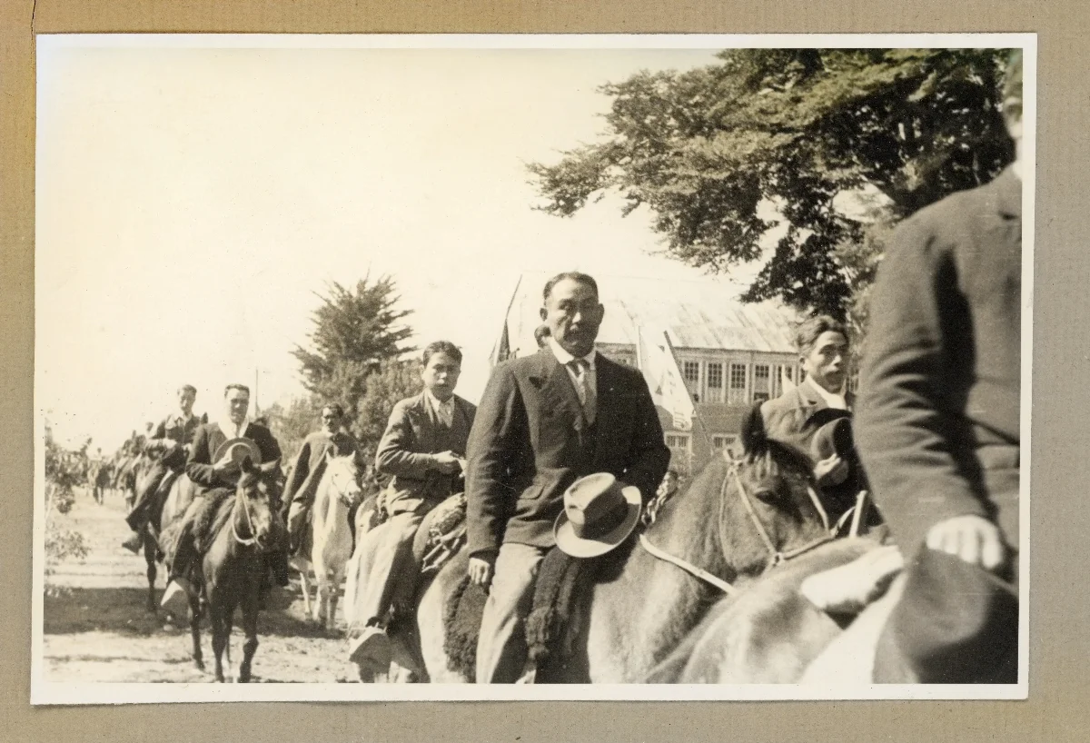 Desfile de homenaje al presidente Pedro Aguirre Cerda — Castro — 1939 | Chile de Ayer