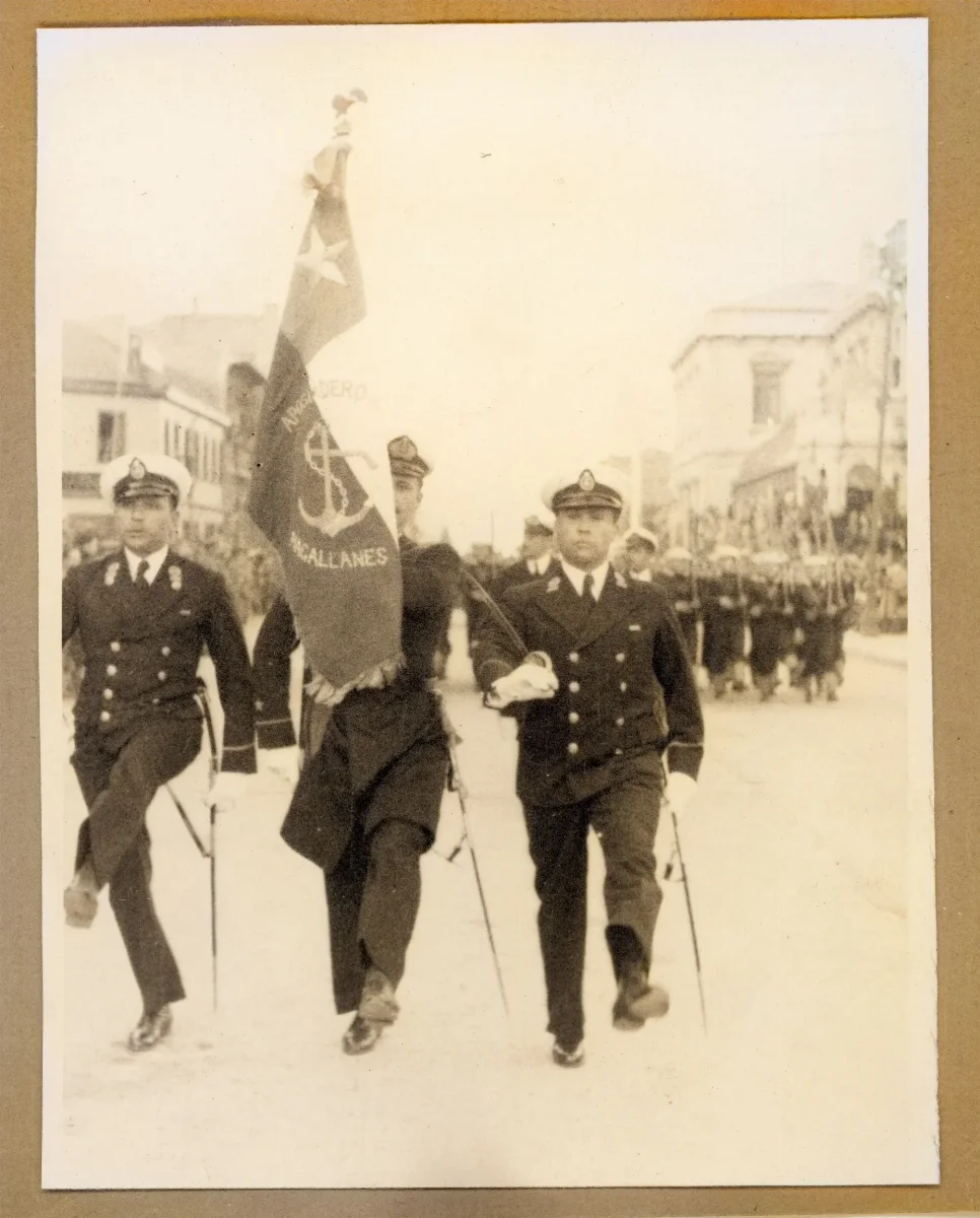 Acto cívico con desfile de autoridades militares en Punta Arenas — Punta Arenas — 1939 | Chile de Ayer