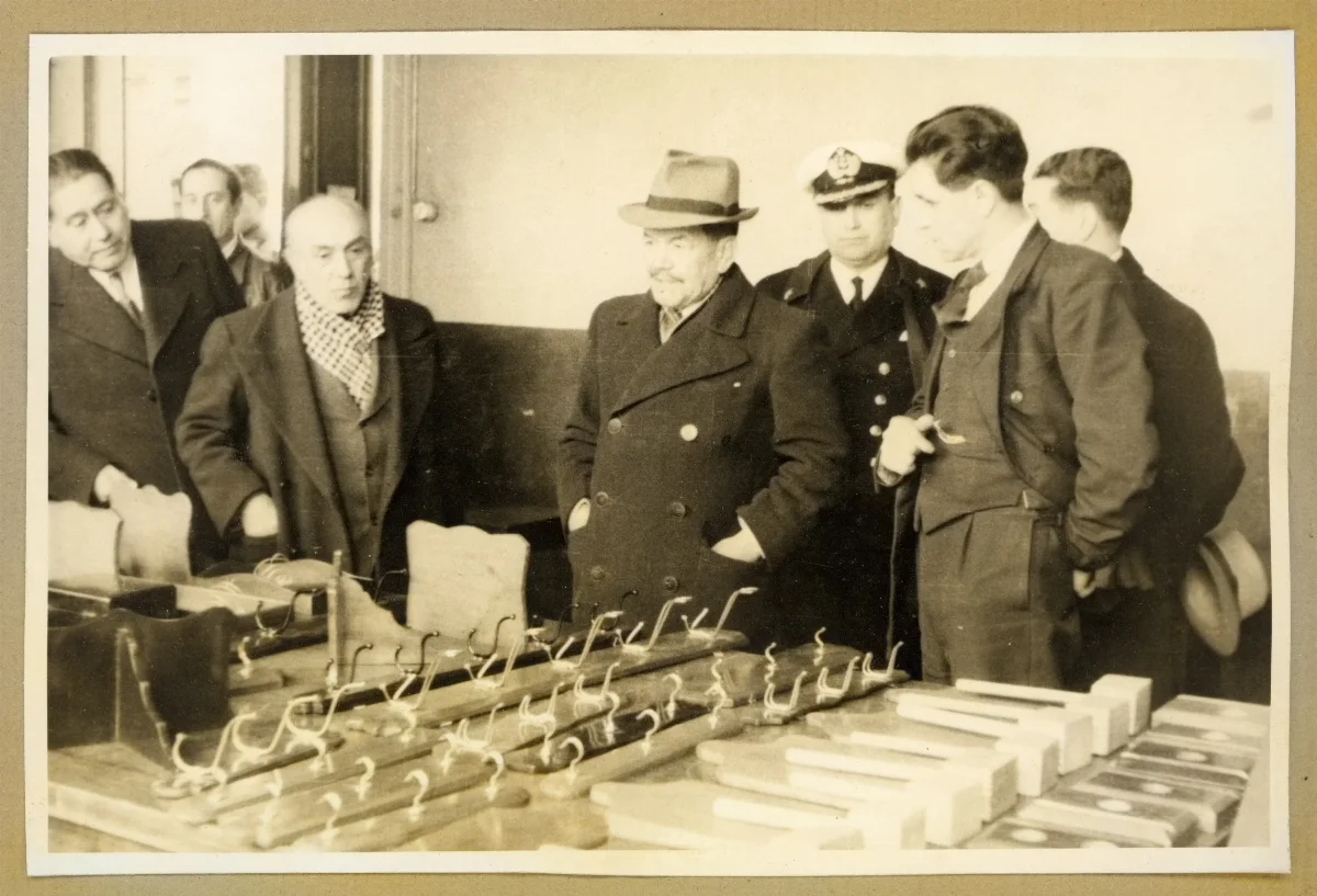 Inspección de proyecto de infraestructura con autoridades en Punta Arenas — Punta Arenas — 1939 | Chile de Ayer