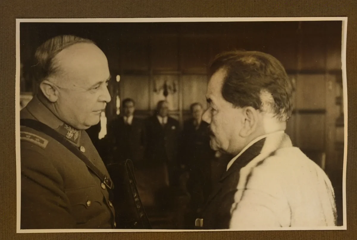 Autoridades en encuentro protocolar — Viña del Mar — 1940 | Chile de Ayer
