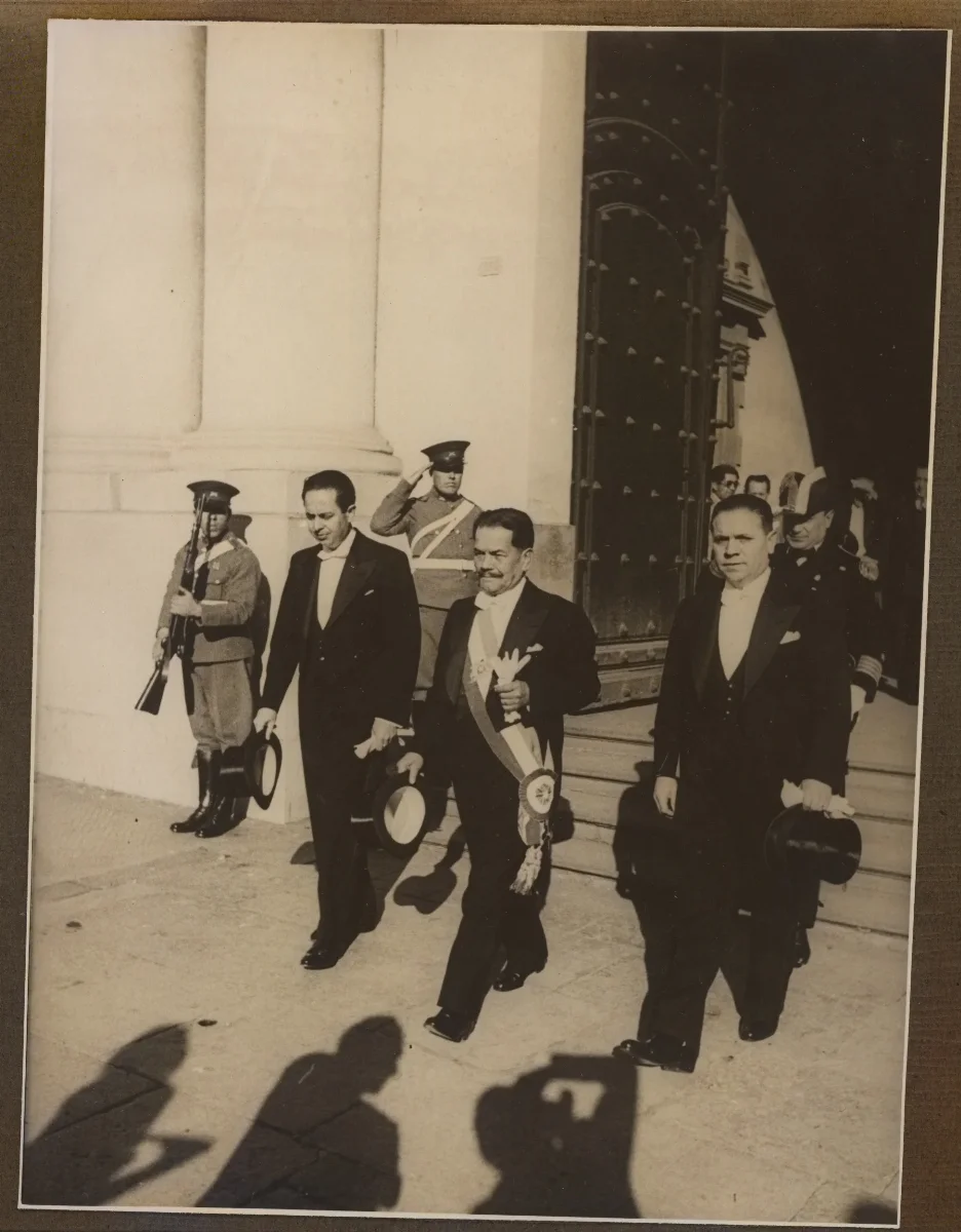 Presidente Pedro Aguirre Cerda en acto oficial en La Moneda — Santiago — 1938 | Chile de Ayer