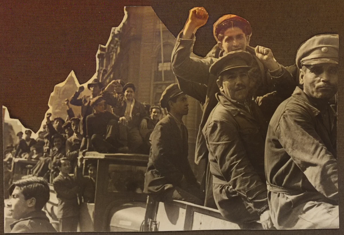 Pueblo chileno celebrando la ascensión de Pedro Aguirre Cerda a la presidencia — Santiago — 1938 | Chile de Ayer