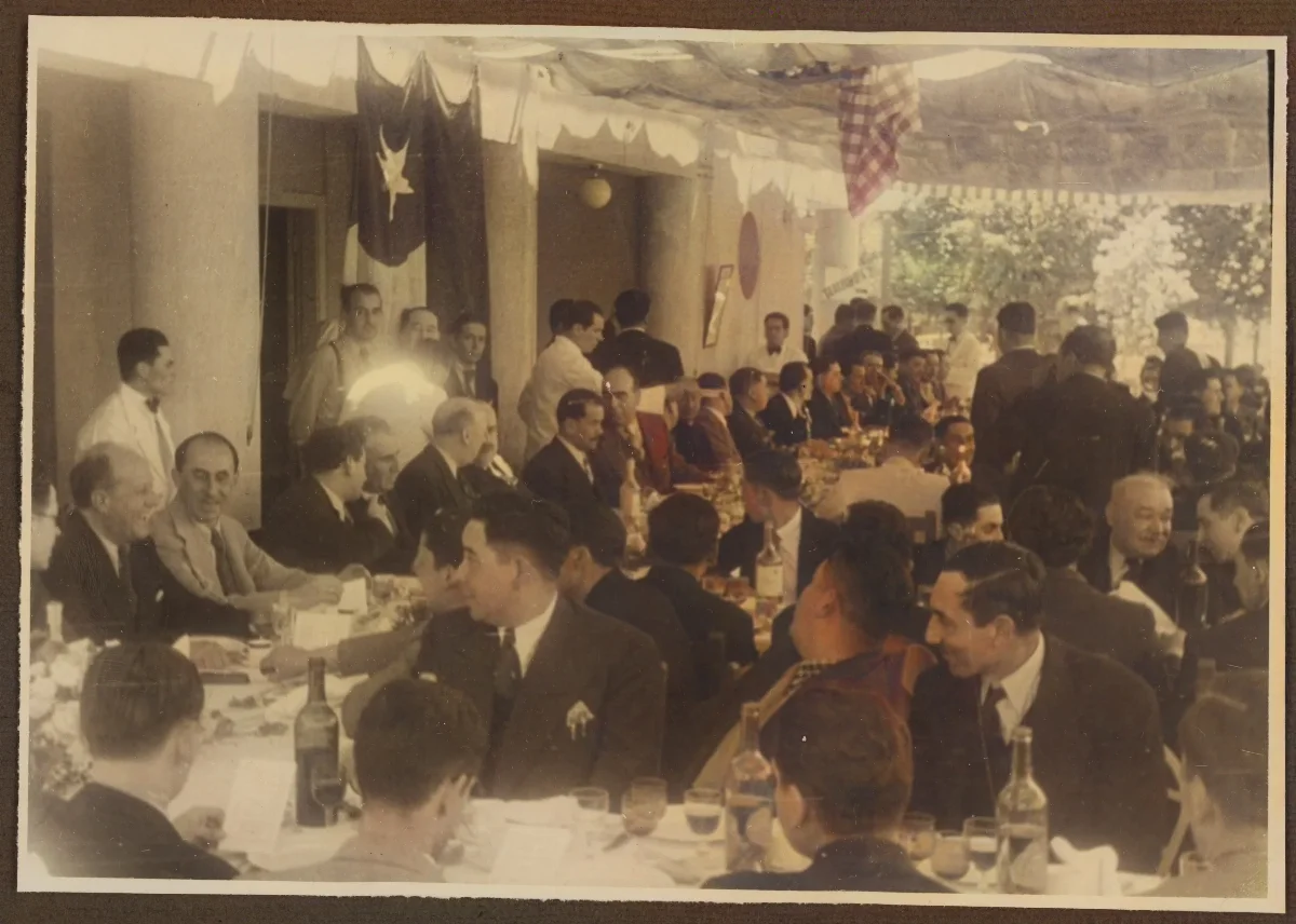 Banquete oficial con autoridades civiles — aprox. 1939 | Chile de Ayer